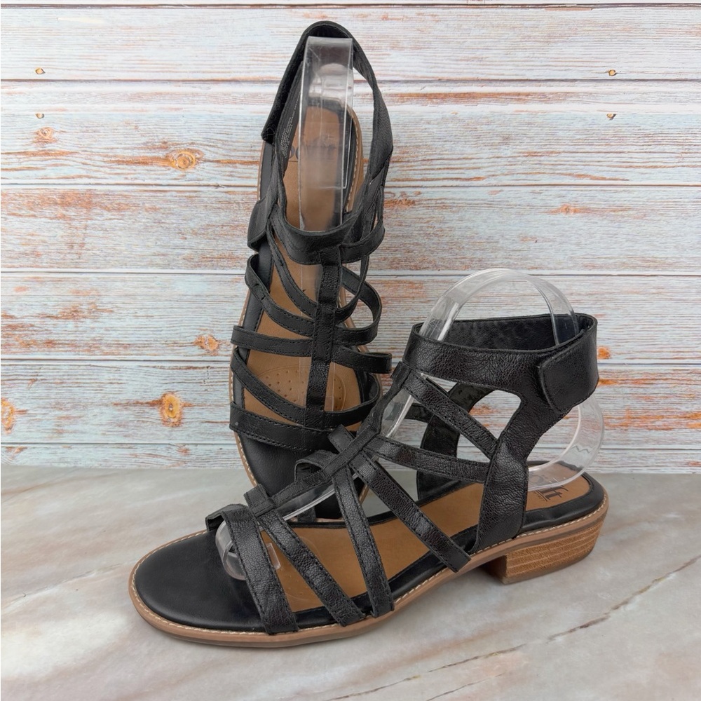 Sofft Gladiator Strappy  Sandals Black Leather